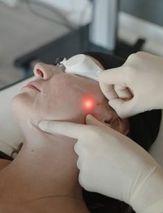 Personalized Multi-Week Skincare Coaching & Routine Transformation